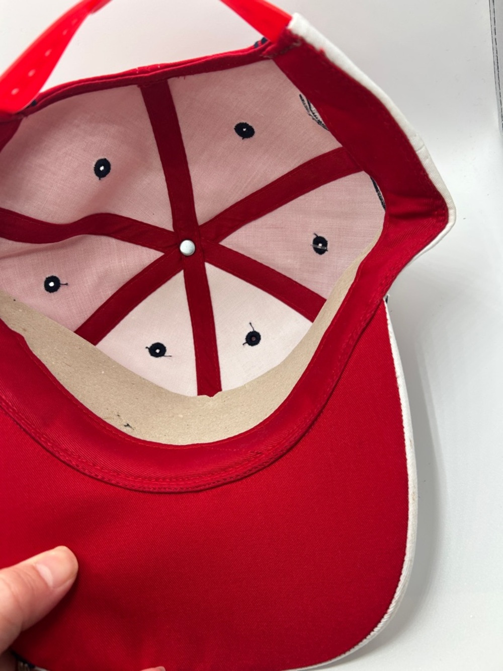 superdown Red and White Racing Cap - Picture 8 of 10